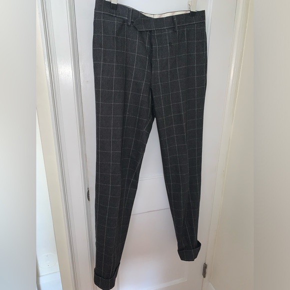 J. P. Tilford by Samuelsohn suit, Grey size 38-32R - Picture 14 of 16